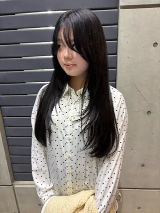 ロング YUI/アイブロウ/ 透明感カラー✨のヘアスタイル