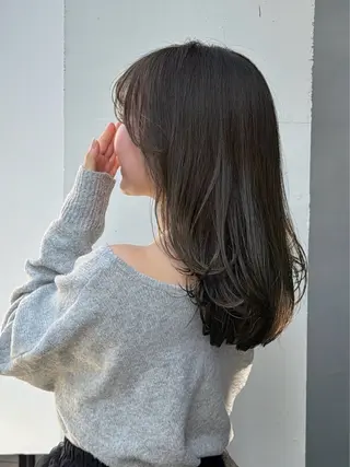 ミディアム カラー オリーブ/縮毛♡ Natsuno🩰のヘアスタイル