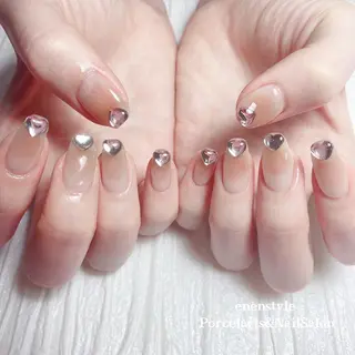 ミディアム ネイル 🐾enen style 🐾のネイルデザイン
