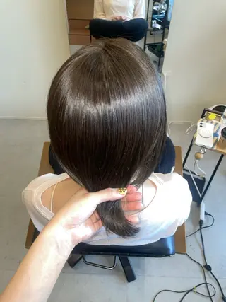 ミディアム カラー JURI /HUIのヘアスタイル