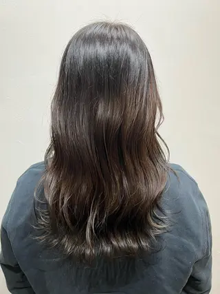 ロング カラー narumi .のヘアスタイル