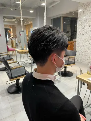 メンズ yumemiレイヤー ‎✴︎ 透明感カラーのヘアスタイル
