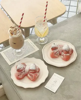 𝑹𝒆𝒏𝒂池袋 ｱｲﾘｽﾄ‪⪩⪨꙳⋆のマツエク・マツパデザイン