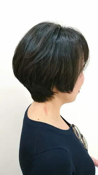 ショート 齋藤 愛美のヘアスタイル
