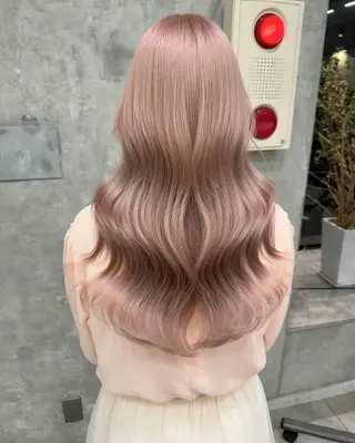 ロング カラー パーマ ヘアアレンジ ハイトーン特化🤍 浦住のヘアスタイル