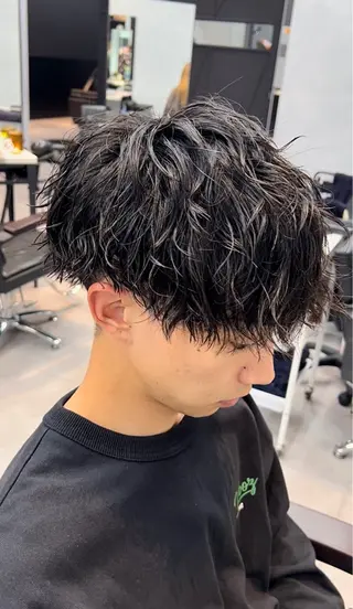 ショート パーマ メンズ 🦩パーマン🦩佐藤 航太のヘアスタイル