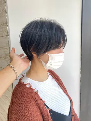 ショート ショート/レイヤー カット/服部タカノリのヘアスタイル