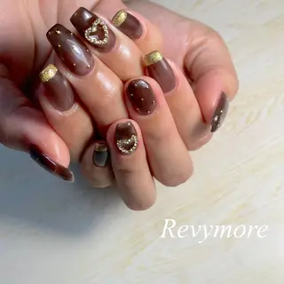 ミディアム ネイル nail salon Revymoreのネイルデザイン