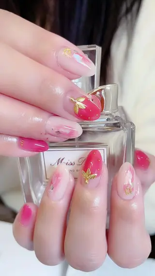 セミロング カラー ネイル Petite Cannelleのネイルデザイン