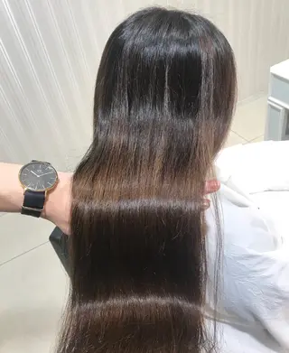 ロング ⟡.·韓国ヘア*.゚ 室岡 咲希のヘアスタイル