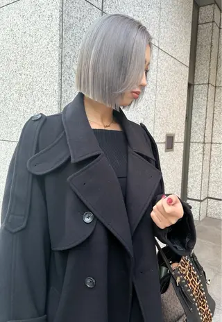 ショート ﾊｲﾗｲﾄ/ﾚｲﾔｰ ｶｯﾄ/大嶽謙のヘアスタイル