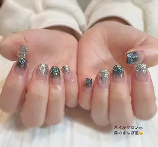 ネイル ショートネイル 森のさんぽ道のネイルデザイン