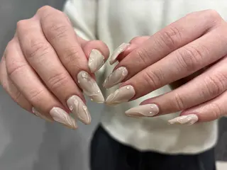 ネイル N° nail_ fuyukaのネイルデザイン