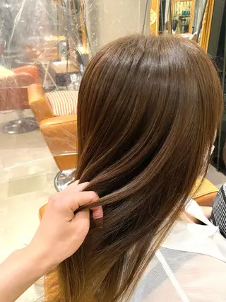 ロング カラー SAKI サキのヘアスタイル