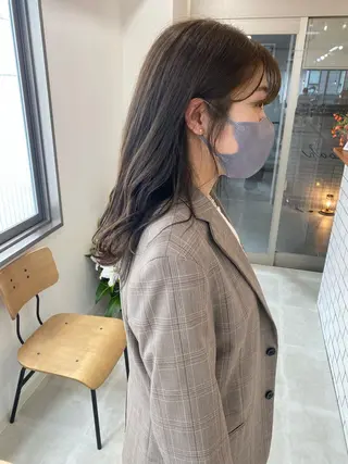 ロング 川野 彩海のヘアスタイル