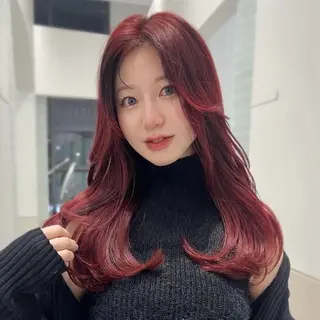ロング カラー ヘアアレンジ 🌟🍒ハイトーン 韓国ヘア/ユウミのヘアスタイル