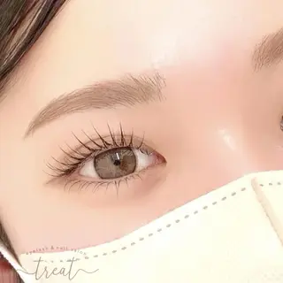 アイブロウ treat eyelash & nail salon 阪急西宮ガーデンズ店(別館)所属・treat 西北店のマツエク・マツパデザイン