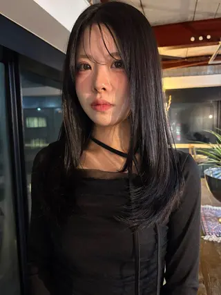 セミロング カラー ロング料金無し ブリーチ/YUTOのヘアスタイル