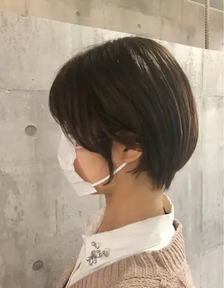 ショート 興津/韓国レイヤー ダブルカラー美髪縮毛のヘアスタイル