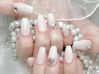 ネイル Hanya 🌈のネイルデザイン