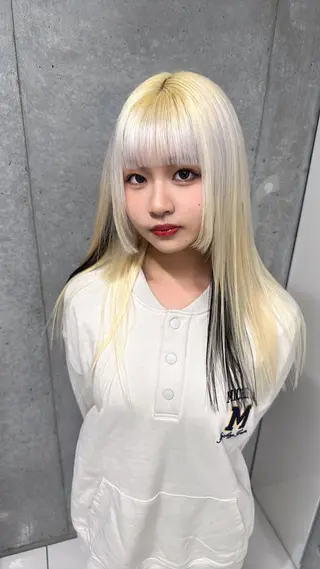 ロング Amelie yunのヘアスタイル