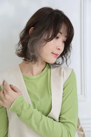 ミディアム カラー hair make powder 薮本のヘアスタイル
