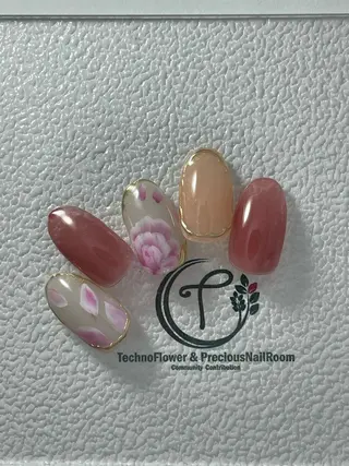 ネイル precious nail room所属・precious nail roomのネイルデザイン