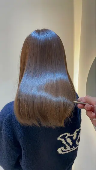 セミロング カラー ✨髪質改善✨美髪 矯正🫧小泉のヘアスタイル