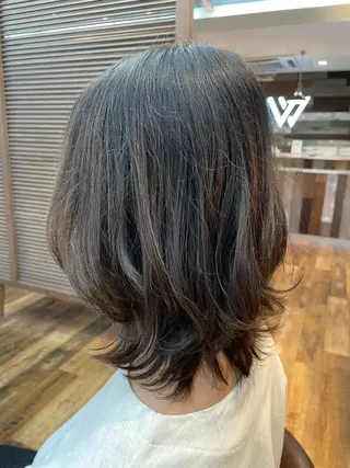 ミディアム 林 侑弥のヘアスタイル