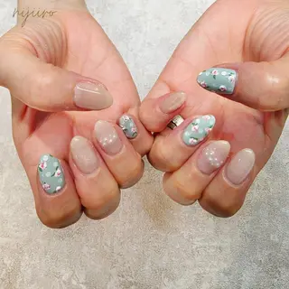 ネイル nijiiro🌈 サトウのネイルデザイン