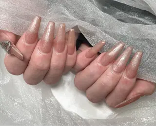 ネイル Roi〈ロワ〉 Minakoのネイルデザイン