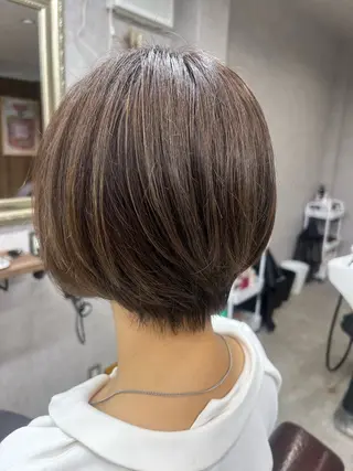 ショート カラー Lien 深井店のヘアスタイル