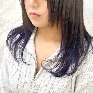 ミディアム カラー 伊丹 晴香のヘアスタイル