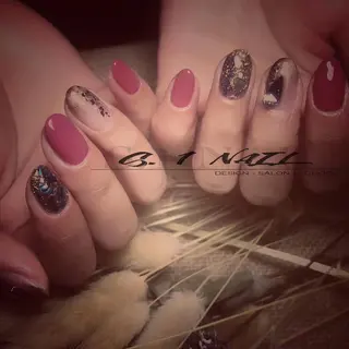 ミディアム めぐみのネイルサロン スタッフ練習のネイルデザイン