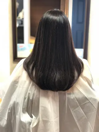 セミロング カラー tuuli トゥーリのヘアスタイル