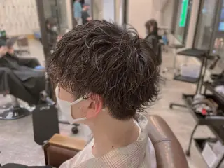 カラー パーマ メンズ ケイゴ【店長】 メンズパーマ特化のヘアスタイル