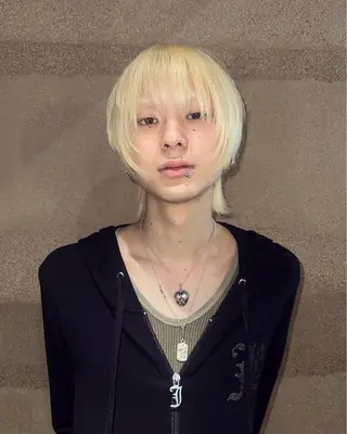 ショート AIRA/ブリーチ ‪/透明感カラーのヘアスタイル