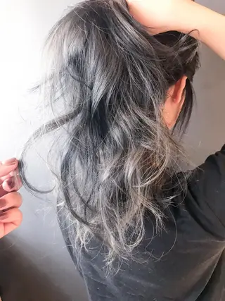 ロング カラー BOX mico.のヘアスタイル