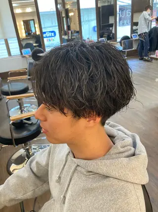 パーマ メンズ メンズサロン アソビ元町のヘアスタイル