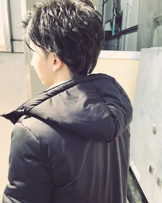 ミディアム イシイ リョウヘイのヘアスタイル