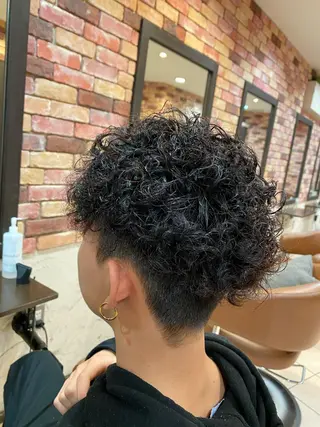 メンズ メンズサロン AXLのヘアスタイル