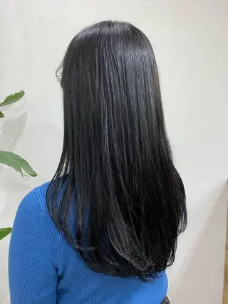 セミロング カラー ヘアアレンジ 暗髪カラー🫐パーマ おくだりんかのヘアスタイル