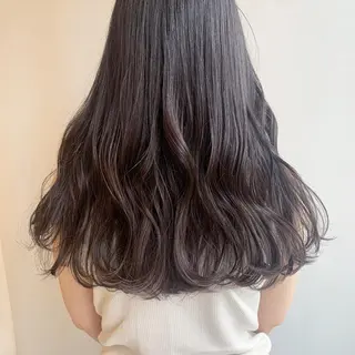 カラー 山口 莉奈のヘアスタイル