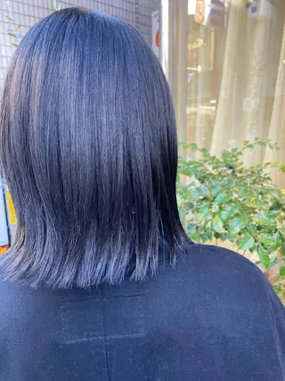 ミディアム カラー 宮内 真乃のヘアスタイル