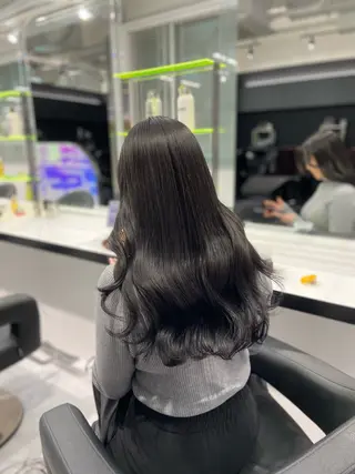 ロング カラー ヘアアレンジ レイヤー×透明感カラ ーHAYATOのヘアスタイル