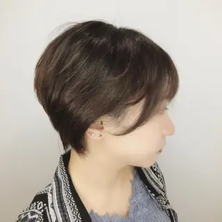 ショート カラー 上田 篤史のヘアスタイル