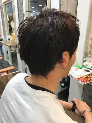 カラー メンズ イシイ リョウヘイのヘアスタイル