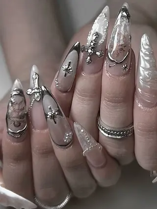 セミロング ティキ Pono Nailsのネイルデザイン