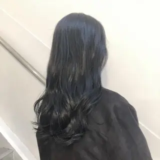 ロング カラー 中司 莉菜のヘアスタイル