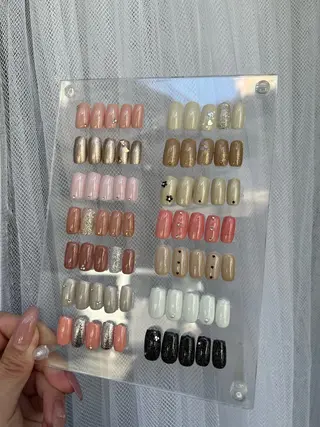 ネイル 鈴木 愛のネイルデザイン